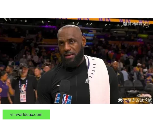 勒布朗成NBA史最老三双先生